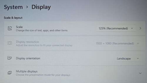 Dell Inspiron 3580,8th Gen i7-8565U CPU, Radeon 520 GPU, 24GB RAM,128GB m.2 SSD, 1TB HDD, 15.6` FHD