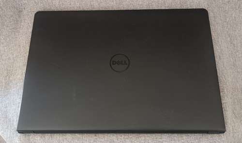 Dell Inspiron 3576, 8th Gen Intel i7-8550U@1.8GHz, Radeon 520 2GB GPU, 12GB RAM, 512GB SSD, 15` FHD