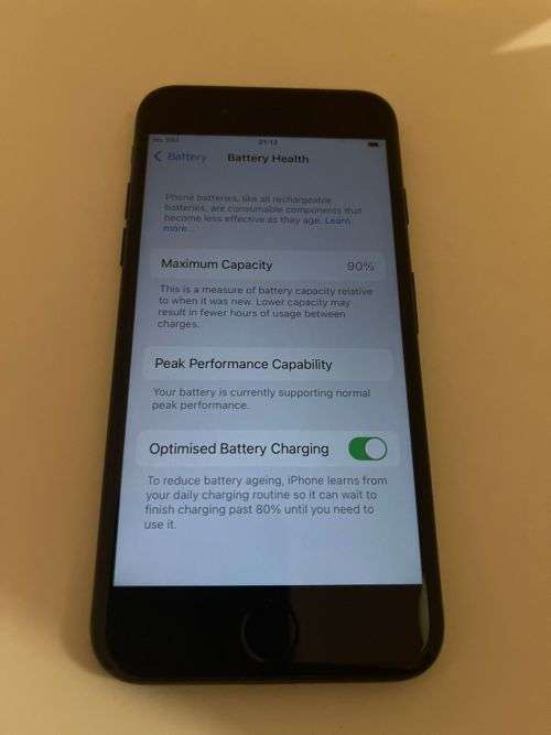 I PHONE 7 32 GB 90% BATT HEALTH MINT CONDITION