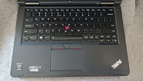 Lenovo ThinkPad Yoga Type 20C0,12.5`  FHD TouchScreen, i3-4010U@1.7GHz, 4GB RAM, 128GB SSD, Stylus