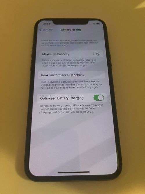 I PHONE 11 PRO 64GB 94% BATT HEALTH MINT CONDITION