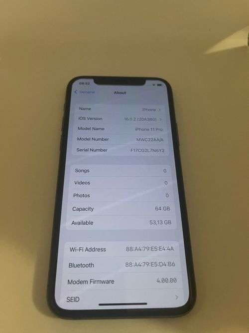 I PHONE 11 PRO 64GB 94% BATT HEALTH MINT CONDITION