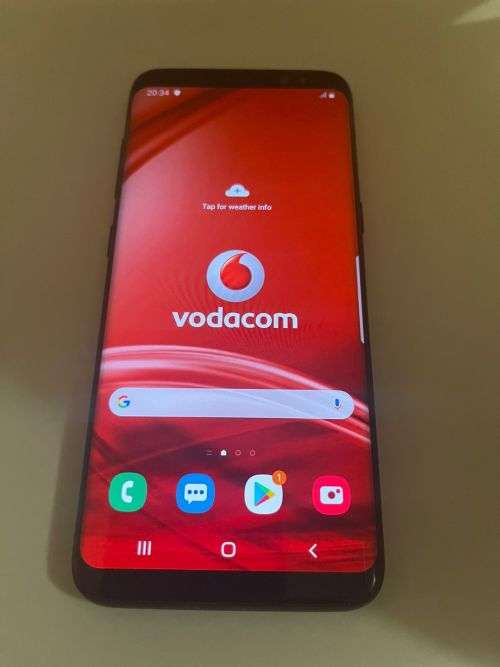 SAMSUNG S8 SINGLE  SIM 4GB RAM 64GB MEMORY MINT CONDITION