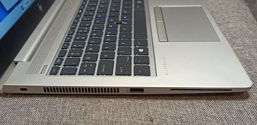 HP EliteBook 840 G5, Intel i7-7500U@2.9GHz, 16GB RAM, 512GB NVMe SSD, 14` FHD Display, Win 11 Pro