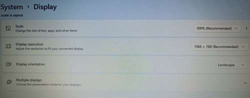 Dell Inspiron 15 3567, Intel i5-7200U@2.5GHz, 8GB RAM, 256GB SSD, 15.4` HD Display, New Battery