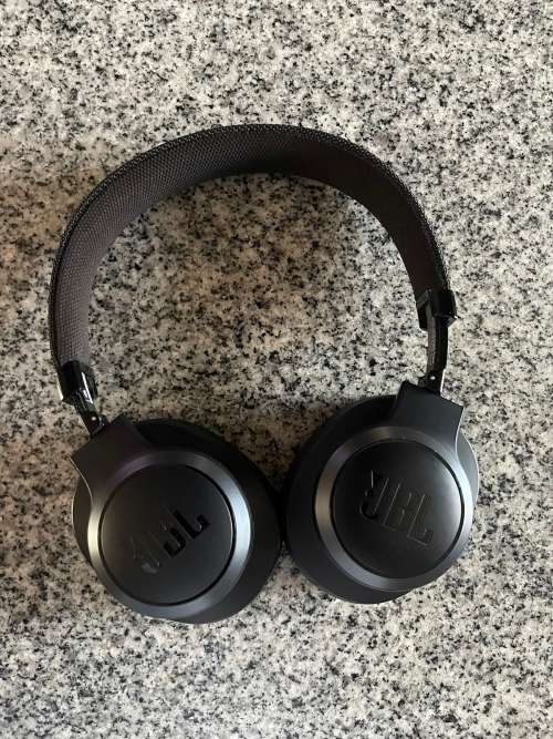 JBL LIVE 500 BT WIRELESS ON EAR HEADPHONES MINT RETAIL 2.5K