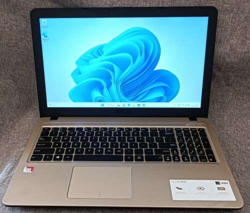 Asus VivoBook 15 X540BA, AMD A4-9125 Radeon R3, 4GB RAM, 1TB HDD, 15.6` HD Display, Windows 11