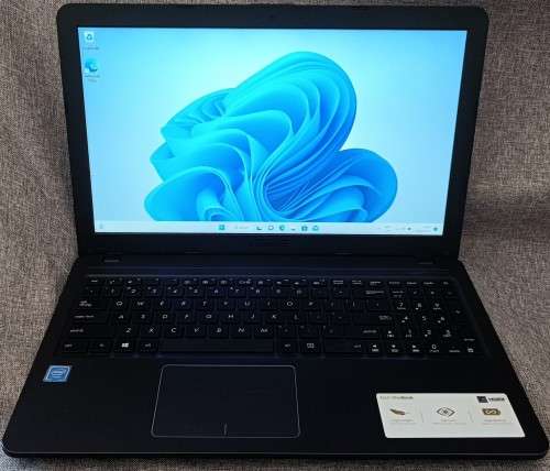 Asus X543MA, Intel Celeron N4000@1.1GHz, 4GB RAM, 240GB SSD, 15.6` HD Display, Windows 11 Pro