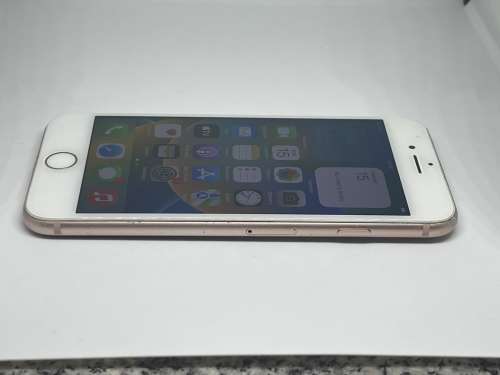 I PHONE 8 64GB 79% BATT HEALTH