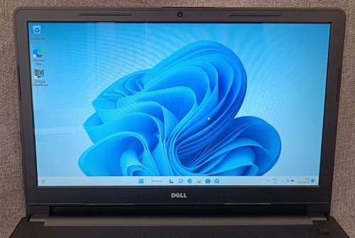 Dell Inspiron 3558, Nvidia 920M GPU, Intel i5-5200U@2.2GHz,8GB RAM, 1TB HDD, 15.6` HD Display, Win11
