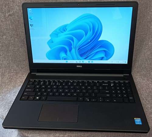 Dell Inspiron 3558, Nvidia 920M GPU, Intel i5-5200U@2.2GHz,8GB RAM, 1TB HDD, 15.6` HD Display, Win11