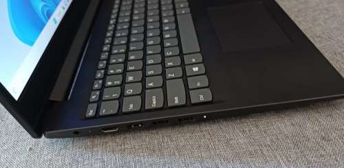 Lenovo IdeaPad S145, 8th Gen i3-8145U@2.1GHz, 8GB RAM, 256GB SSD, 15.6`