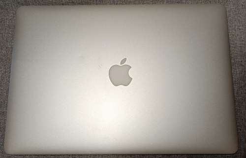 MacBook Pro (Retina) Mid 2015, Intel i7 Quad Core @2.,2Ghz, 16GB RAM, 250GB SSD, 15.4` (2880x1800)