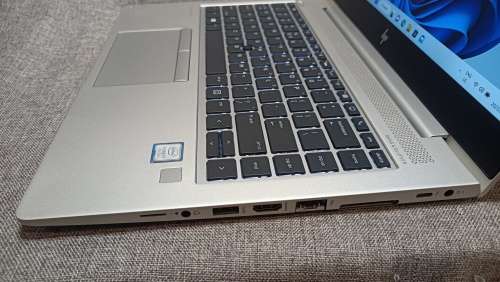 HP EliteBook 840G5, 7th Gen Intel i7-7500U@2.7GHz, 16GB RAM, 256GB NVMe SSD, 14` FHD Display, Win11