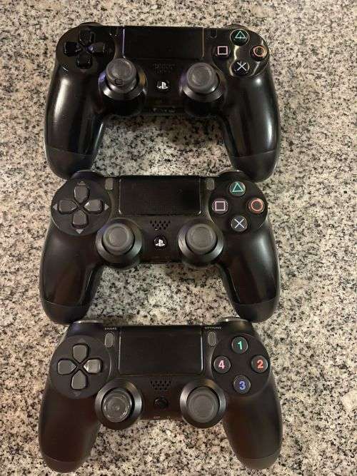 SONY PLAYSTATION 4 1TB  SLIM GOOD CONDITION  WITH 3 CONTROLLERS