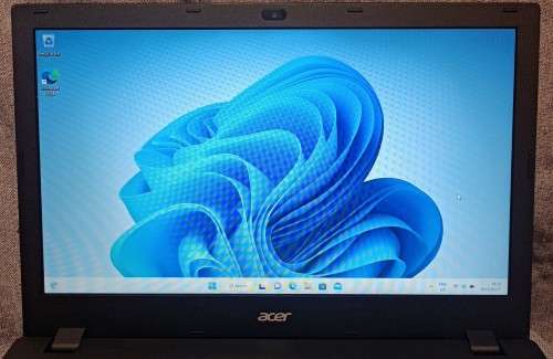 Acer TravelMate P257-M, Intel i5-5200U@2.2GHz, 8GB RAM, 240GB SSD, 15.6 HD Display, Windows 11