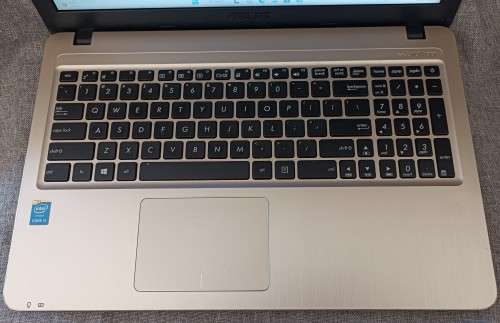 Asus X540LA, Intel i3-4005U@1.7GHz, 8GB RAM, 1TB HDD, 15.6` HD Display (1366x768) Windows 11
