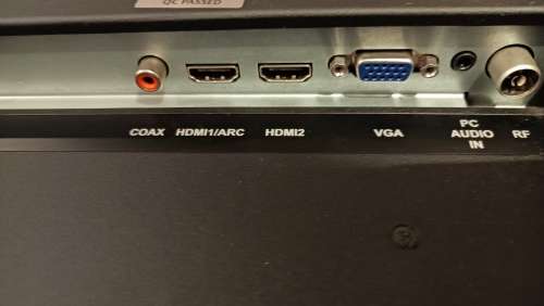 AIM CZ1843, 43` Full HD TV in original box with remote control