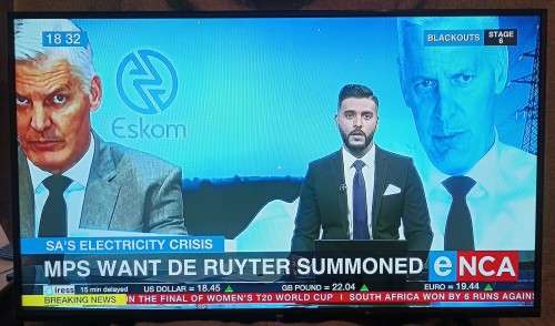 AIM CZ1843, 43` Full HD TV in original box with remote control