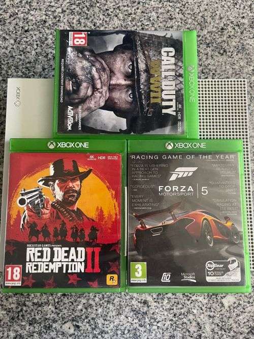 XBOX BOX ONE S 1TB 1681 WITH 1 CONTROLLERS and 3 GAMES