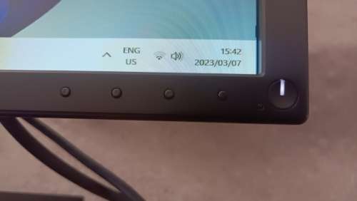 Dell E2016Hb 20` LED Monitor (1600x900 pixel resolution)