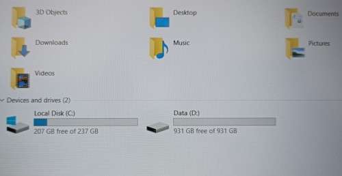 Dell Vostro 5581 8th Gen Intel Core i5-8265U, 8GB RAM, 256GB m.2 SSD, 1TB HDD, 15.6` FHD, Windows 10