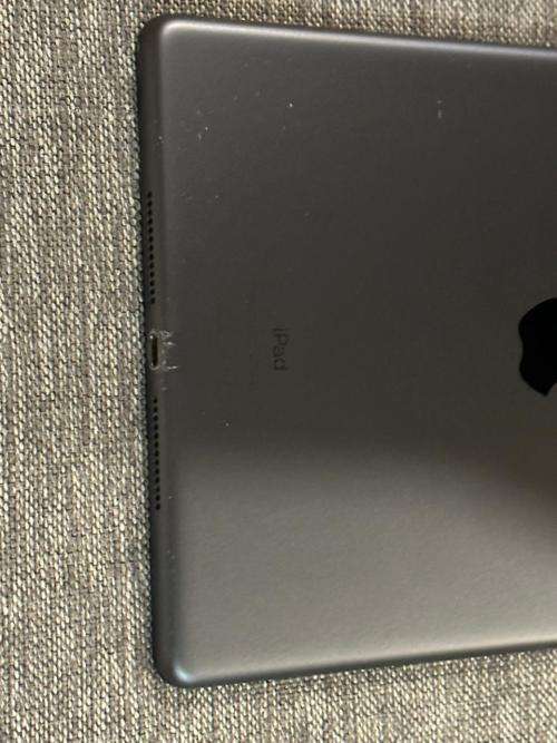 IPAD  7TH GEN A2197 32GB WIFI