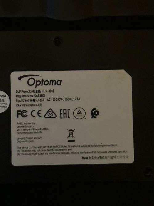 OPTOMA  DLP Projector XGA 4000 ANSI Lumens Mint Condition