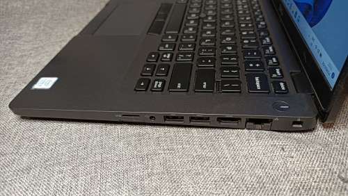 Dell Latitude 5400, 8th Gen i5-8265U, 16GB RAM, 256GB NVMe SSD, 14` FHD Display, Windows 11