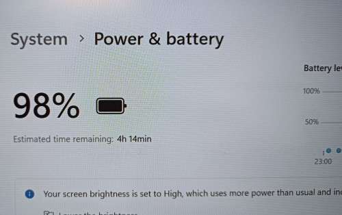 Dell Latitude 5400, 8th Gen i5-8265U, 16GB RAM, 256GB NVMe SSD, 14` FHD Display, Windows 11
