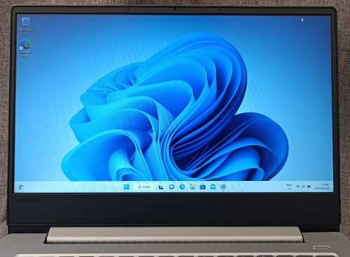 Lenovo IdeaPad 330s-14IKB, Intel 8th Gen i5-8250U@1.6GHz, 12GB RAM, 512 GB m.2 SSD, 14` HD Display