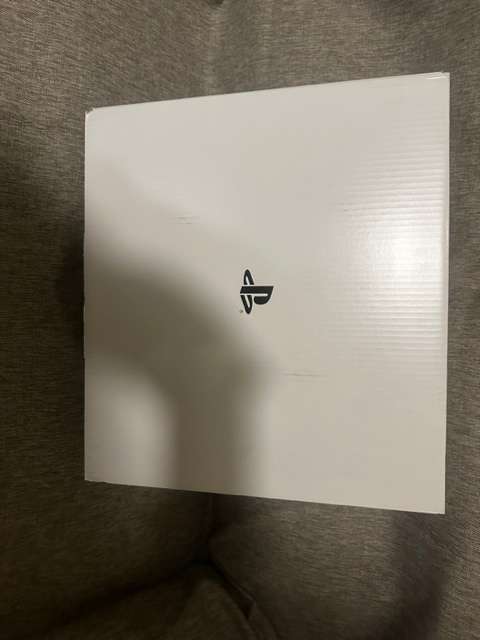 SONY PLAYSTATION 5 DISC VERSION  825GB MINT AS NEW