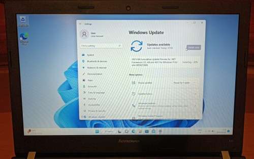 Lenovo E51-80, Intel  i5-6200U@2.3GHz, 15.6` HD Anti-Glare (1366x768) Display, 8GB RAM, 500GB SSD