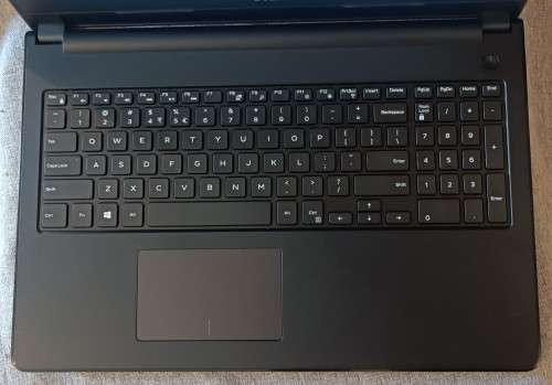 Dell Inspiron 3558, Nvidia 920m GPU, Intel i5-5200U@2.2GHz, 8GBH RAM, 1TB HDD, 15.6` HD Display