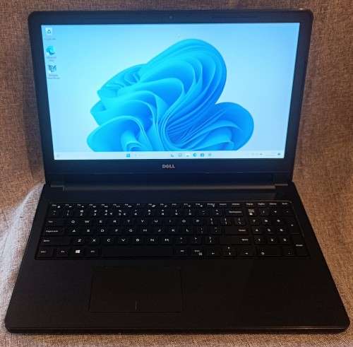 Dell Inspiron 3558, Nvidia 920m GPU, Intel i5-5200U@2.2GHz, 8GBH RAM, 1TB HDD, 15.6` HD Display