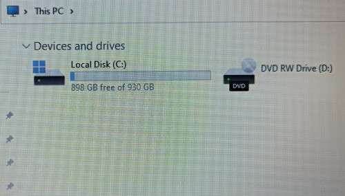 Dell Inspiron 3558, Nvidia 920m GPU, Intel i5-5200U@2.2GHz, 8GBH RAM, 1TB HDD, 15.6` HD Display