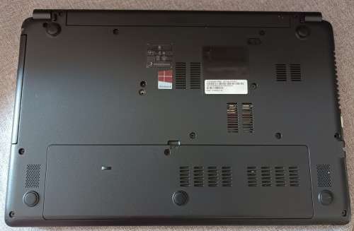 Acer Aspire E-1-572, Intel i5-4200U@1.6GHz, 8GB RAM, 1TB HDD, DVD-RW, 15.6` HD Display, Win11