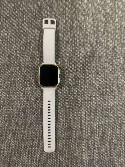 Garmin Venu Sq 2 - Cream Gold Bezel with White Case and Silicone Band Mint As New