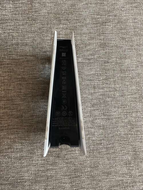 PS5 DualSense Charging Station and PS5 Remote