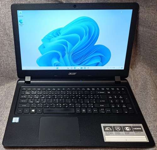 Acer Aspire ES1-572, Intel i5-7200U@2.5GHz, 8GB RAM, 480GB SSD, 15.6` HD Display, Windows 11