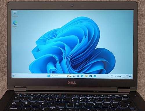 Dell Latitude 5490, 8th Gen i5-8350U@1.7GHz, 16GB RAM, 256GB m.2 SSD, 14` FHD Display, Windows 11