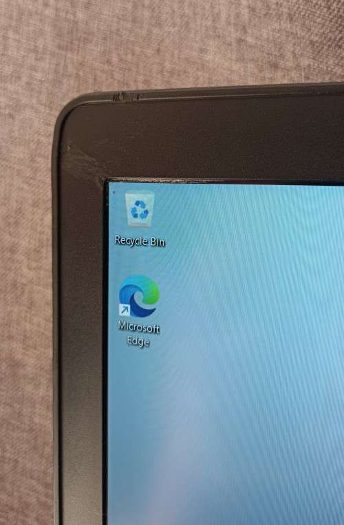 Dell Latitude E5570, Radeon R7-M370 GPU, i7-6820HQ@2.7GGHz, 16GB RAM, 256GB m.2 SSD,15` FHD Display