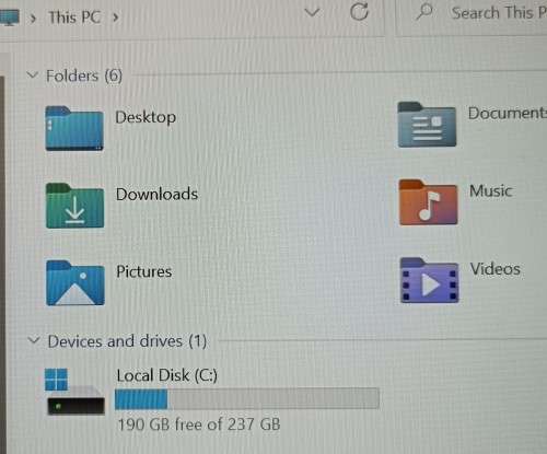 Dell Latitude 5490, 8th Gen i5-8350U@1.7GHz, 12GB RAM, 256GB m.2 SSD, 14` FHD Display, Windows 11