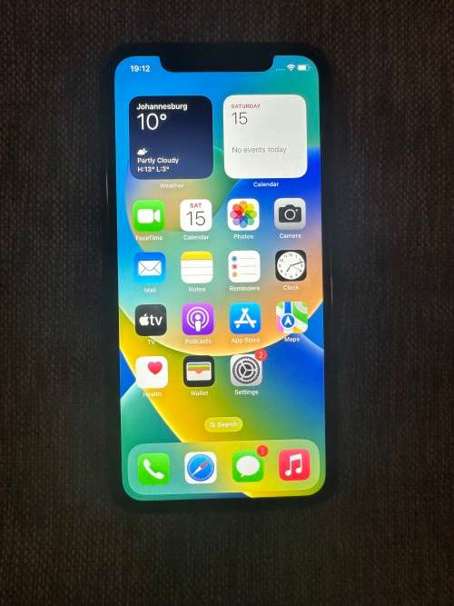 I PHONE 11 64GB PLEASE READ