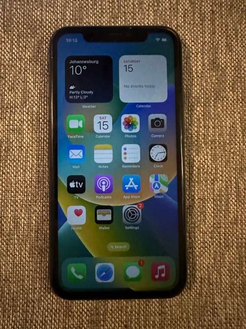 I PHONE 11 64GB PLEASE READ