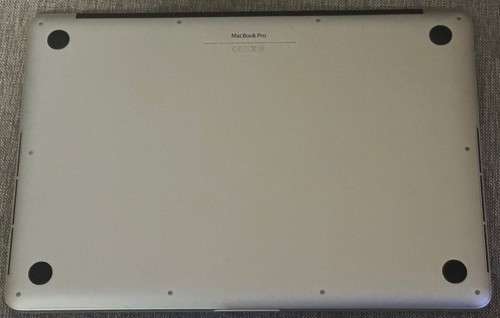 Apple MacBook Pro Retina 15` mid 2015, Intel i7 Quad Core@2.2GHz, 16GB RAM, 251GB SSD, macOS Monter