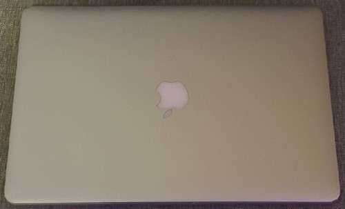 Apple MacBook Pro Retina 15` mid 2015, Intel i7 Quad Core@2.2GHz, 16GB RAM, 251GB SSD, macOS Monter