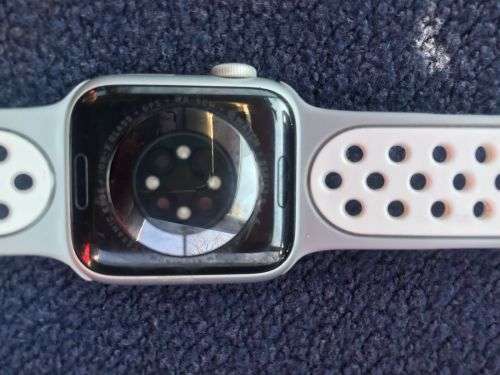 Apple Watch Nike Series 6 GPS Only (40mm)