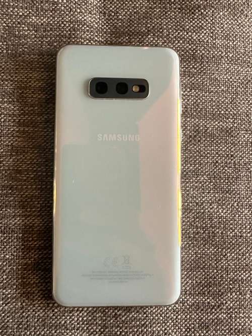 SAMSUNG S10e 128GB SINGLE SIM PRISM   MINT CONDITION
