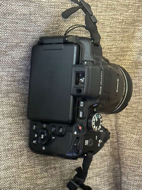 Nikon B700 Coolpix Digital Compact Camera Mint